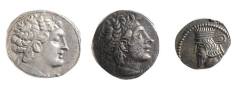 Ptolemaic Kingdom, Ptolemy XII Silver TetradrachmAlexandria, 80-58 BCDiademed head of Ptolemy I