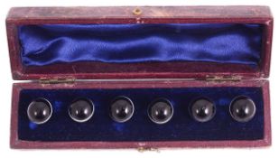 A Victorian set of banded agate buttons