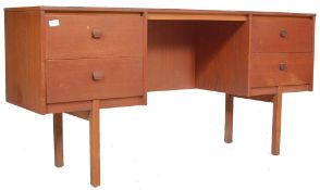 20TH CENTURY TEAK WOOD DRESSING TABLE