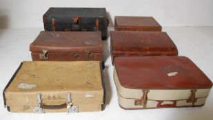 SIX VINTAGE RETRO 20TH CENTURY SUITCASES / TRAVEL TRUNKS