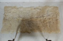 RETRO VINTAGE 1980S SHEEPSKIN RUG