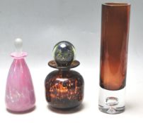 A COLLECTION MDINA STUDIO ART GLASS AND OTHERS