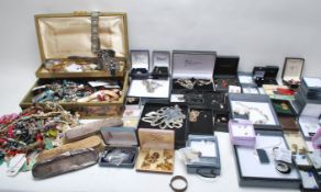 COLLECTION OF SILVER AND COSTUME JEWELLERY