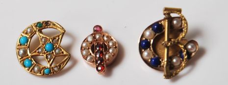 ANTIQUE GOLD AND COLOURED STONE JEWELLERY FINDINGS