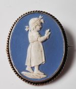 ANTIQUE TURNER SILVER JASPERWARE BROOCH