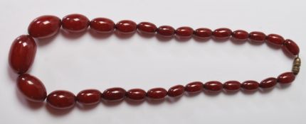 VINTAGE CHERRY BAKELITE BEADED NECKLACE