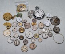 ASSORTED COLLECTION OF VINTAGE WATCH MOVEMENTS