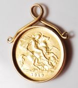 EDWARDIAN 1910 HALF SOVEREIGN IN MOUNT