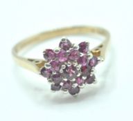 9CT GOLD AND PINK STONE CLUSTER RING