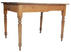 ANTIQUE VICTORIAN PINE KITCHEN DINING TABLE