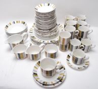 LARGE QUANTITY OF MIDWINTER FINE TABLEWARE TEA SET