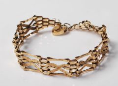 9CT GOLD LONDON HALLMARKED BRACELET & PADLOCK