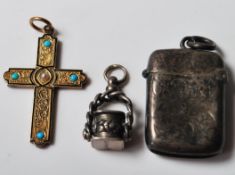 ANTIQUE VICTORIAN SILVER AND GILT FINIDNGS