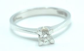 14CT WHITE GOLD DIAMOND SOLITAIRE RING