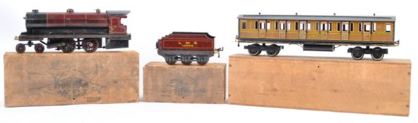 RARE BOWMAN LIVE STEAM LOCO TENDER AND CARRIAGE SET