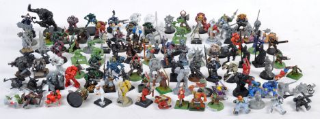 LARGE COLLECTION OF WARHAMMER 40K & FANTASY FIGURES