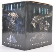 RARE PALISADES TOYS ALIENS ALIEN QUEEN MICRO BUST