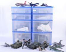LARGE COLLECTION OF ASSORTED MILITARY INTEREST MODEL KITS