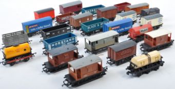 COLLECTION OF ASSORTED HORNBY 00 GAUGE ROLLING STOCK WAGONS