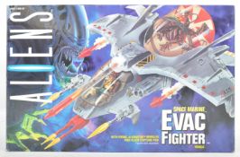 VINTAGE KENNER ALIENS SPACE MARINE EVAC FIGHTER VEHICLE