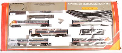 HORNBY 00 GAUGE ADVANCED PASSENGER ELECTRIC TRAINSET