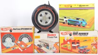 COLLECTION OF HOT WHEELS REDLINES BOXED SETS AND CARRY CASES