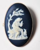 ANTIQUE ADAMS JASPERWARE BROOCH
