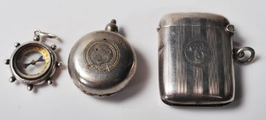 COLLECTION OF SILVER HALLMARKED ITEMS