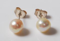 PAIR OF CULTURED PEARL EARRINGS ON WHITE METAL POSTS