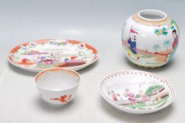 FOUR 19TH AND 20TH CENTURY CHINESE ORIENTAL CERAMIC WARE