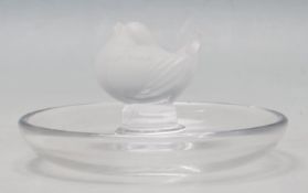20TH CENTURY FRENCH CRISTAL LALIQUE ROBIN PIN TRAY DISH
