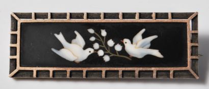VICTORIAN PIETRA DURA DOVE BROOCH