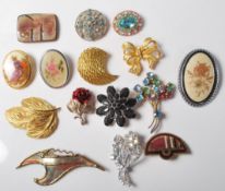 15 VINTAGE RETRO MIXED BROOCHES