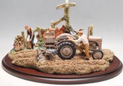 COUNTRY ARTISTS - END OF THE RIDGE - TRACTOR STATUE
