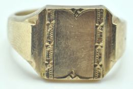 9CT GOLD BIRMINGHAM HALLMARKED GENTS SIGNET RING