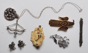 GROUP OF 20TH CENTURY VINTAGE JEWELLERY