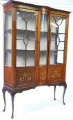 19TH CENTURY VICTORIAN ENGLISH MAHOGANY GLAZED CABINET