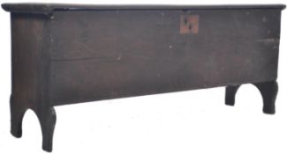 ANTIQUE 17TH CENTURY OAK SWORD CHEST / COFFER