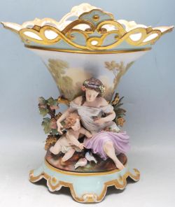 Online Antiques & Collectables Auction - Worldwide Postage, Packing & Delivery Available On All Items