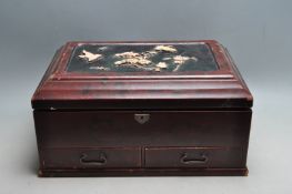 LARGE LATE 20TH CENTURY CHINESE LIDDED JEWELLERY BOX
