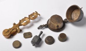 19TH CENTURY VICTORIAN BRASS WEIGHTS