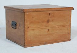 VINTAGE MID 20TH CENTURY PINE BOX / CHEST