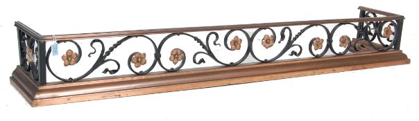 AN EARLY 20TH CENTURY ART NOUVEAU FIRE FENDER