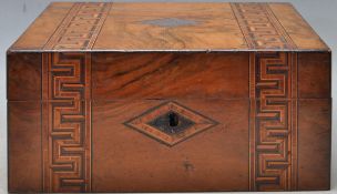 19TH CENTURY WALNUT INLAID TEA CADDY