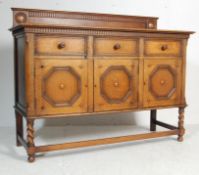 AN EARLY 20TH CENTURY ANTIQUE STYLE JACOBEAN REVIVAL