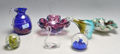 COLLECTION OF VINTAGE RETRO 20TH CENTURY STUDIO AR