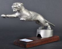 ORIGINAL 1930S DESMO LEAPING CAT CAR RADIATOR MASCOT