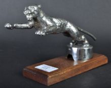 ORIGINAL VINTAGE 1930S DESMO LEAPING CAT CAR MASCOT