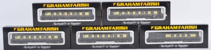 RAKE OF X5 GRAHAM FARISH N GAUGE TRAINSET PULLMAN CARRIAGES