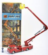 ORIGINAL VINTAGE CORGI TOYS DIECAST MODEL FIRE ENGINE
